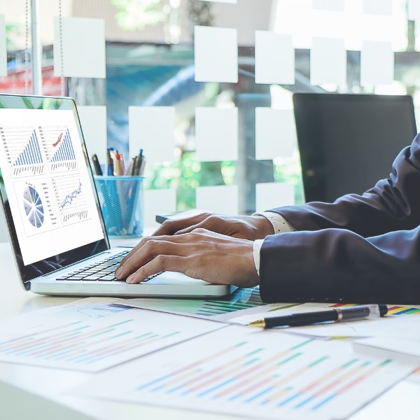 Escalado y Operaciones servicios